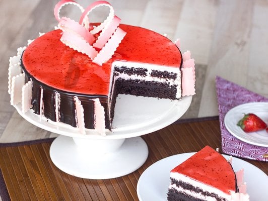 Chocolate Strawberry cake