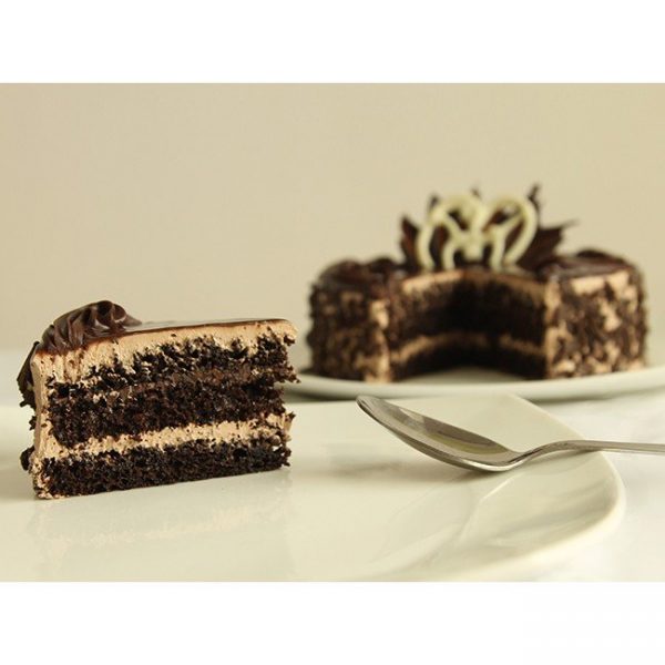 Chocolate Flakes Cake