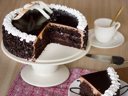 Choco Drizzle Cake