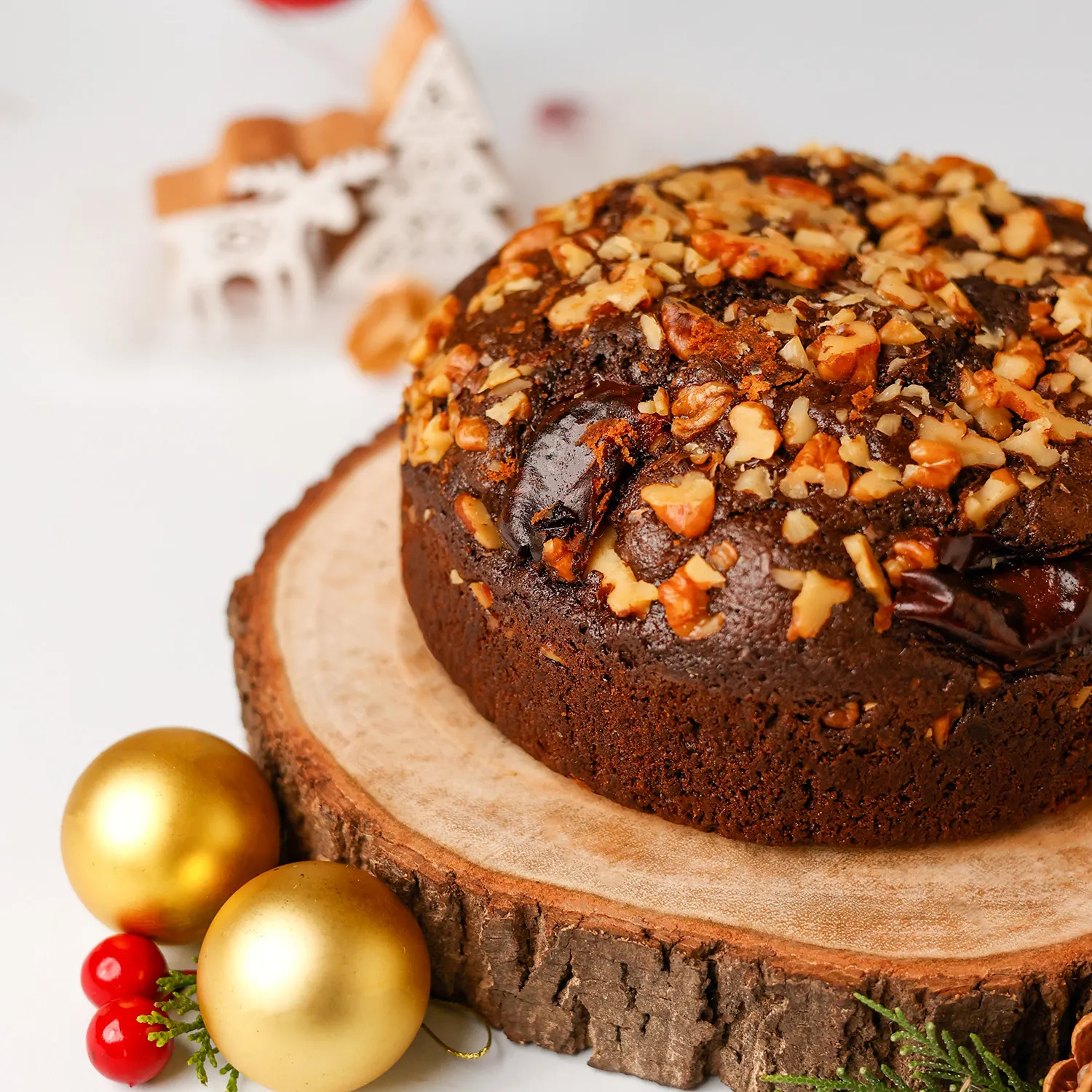 Dates & Walnuts Mixed Dry Cake