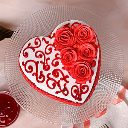 Rosy Heart Chocolate Cake