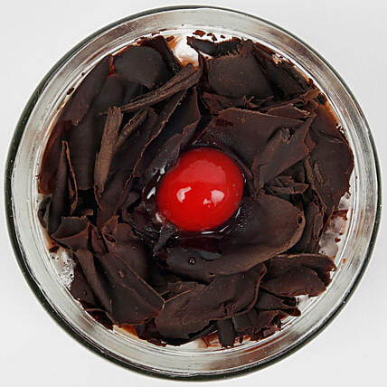 Sizzling Black Forest Jar Cake 