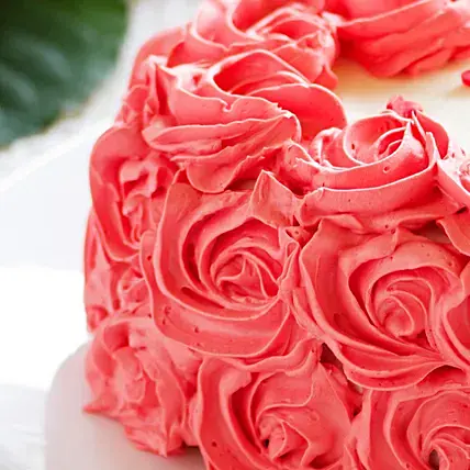 Hearty Chocolate Cream Cake