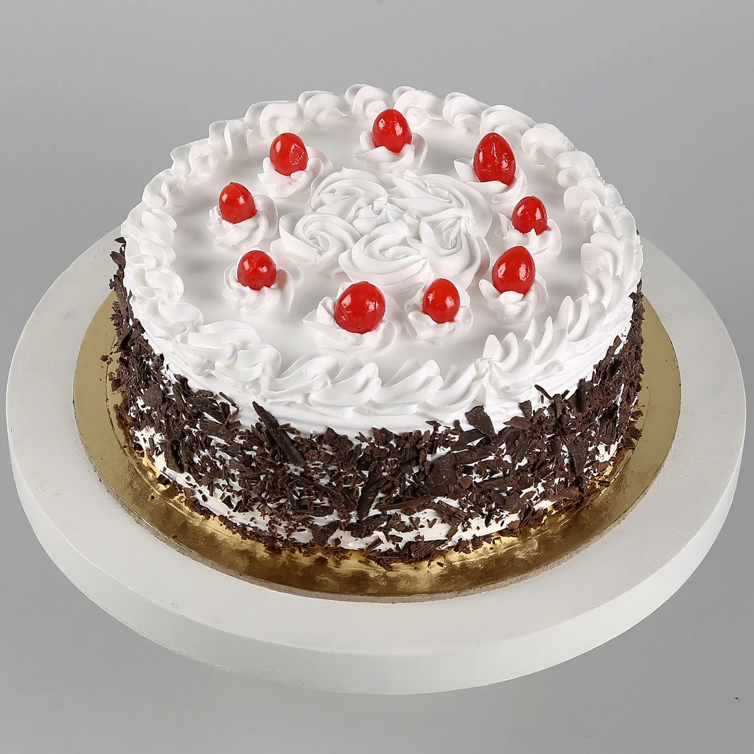 Cream & Cherry Black Forest Cake