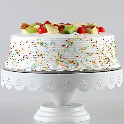 Fresh Fruit Vanilla Cake