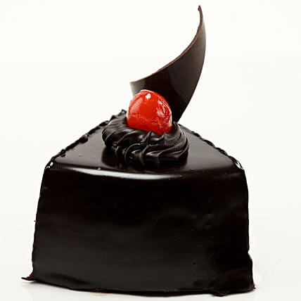 Tempting Truffle Pastry- 6 Pcs