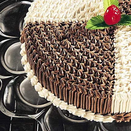 Dual Cream Chocolate Cake