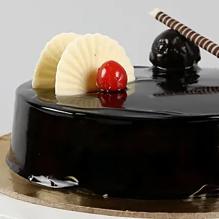 Exotic Chocolate Cream Cake 