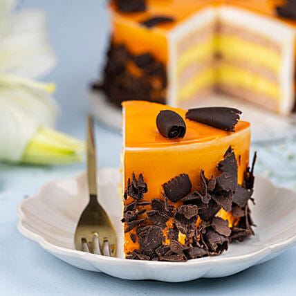 Tempting Mango Cake