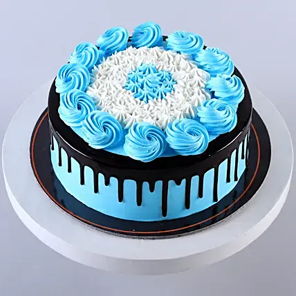 Yummy Dripping Black Forest Cake