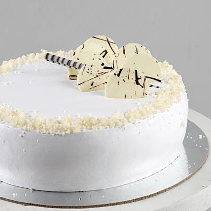 Classic Vanilla Cream Cake