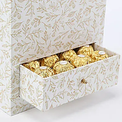 Stylish Box Of Red Roses & Chocolates