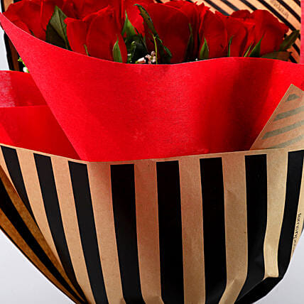 Romantic 10 Red Roses Bouquet