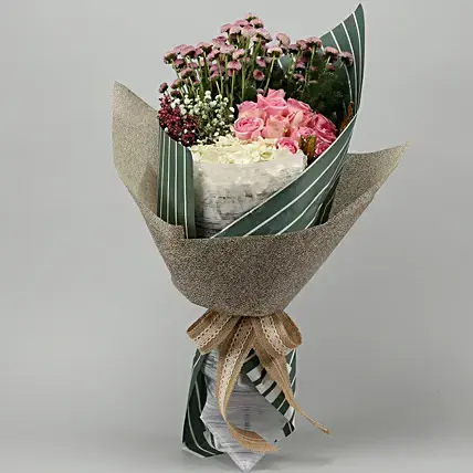 Hydrangea & Pink Daisy Bunch