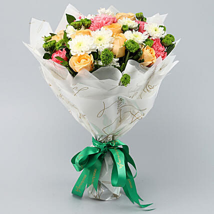 Beautiful Roses & Chrysanthemums Bouquet