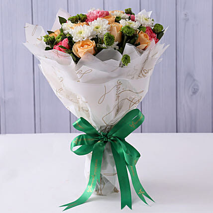 Beautiful Roses & Chrysanthemums Bouquet