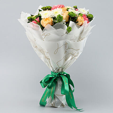 Beautiful Roses & Chrysanthemums Bouquet