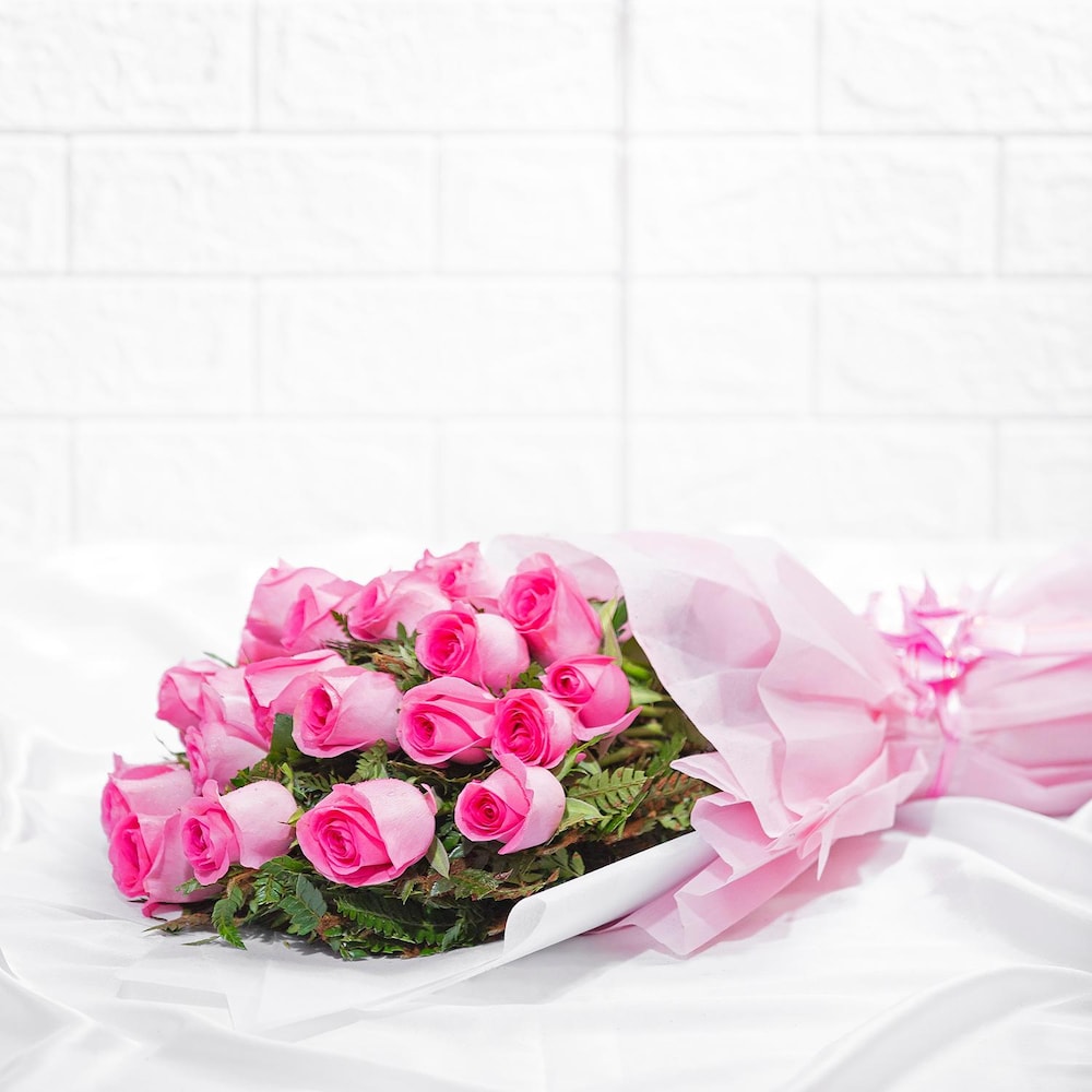Passionate Love Pink Roses Bouquet