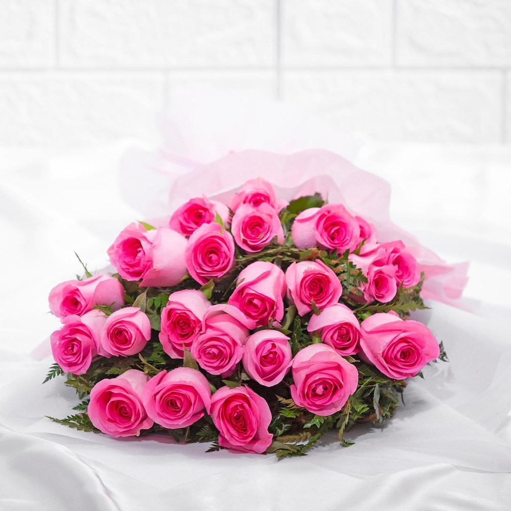 Passionate Love Pink Roses Bouquet