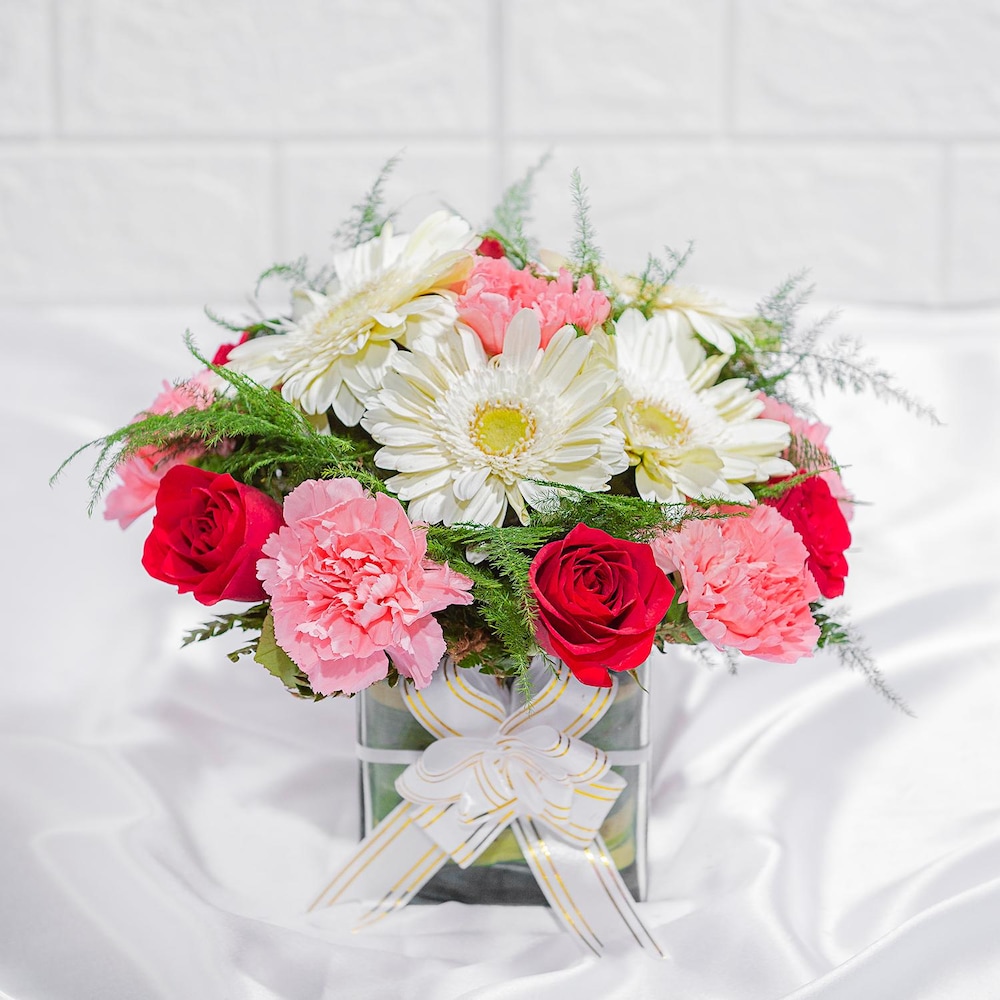 Resplendent Mix Floral Arrangement