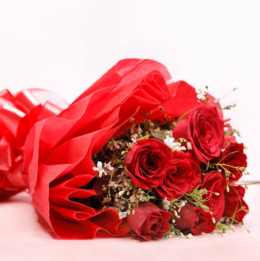 Bouquet Of 8 Red Roses
