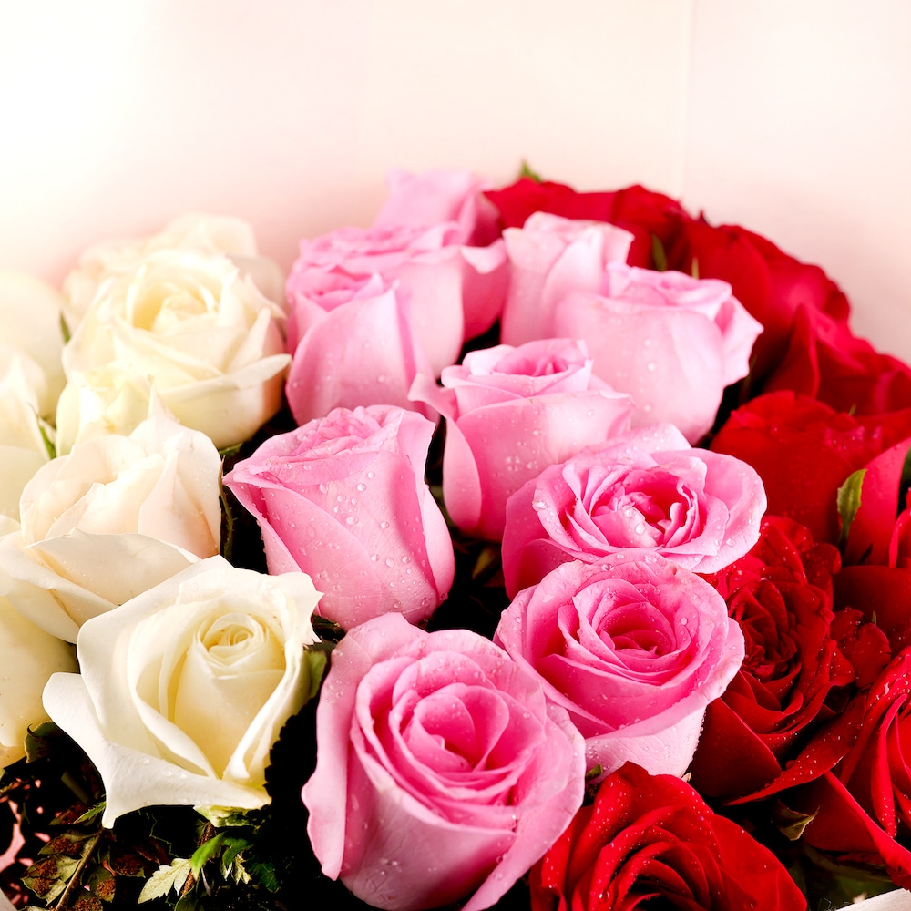 Special Mix Roses Bunch