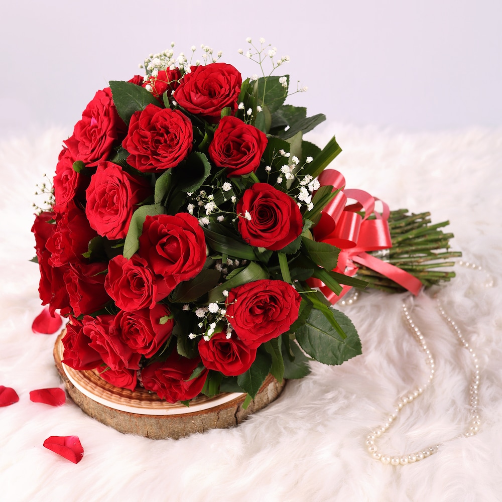 Scarlet Rose Bouquet