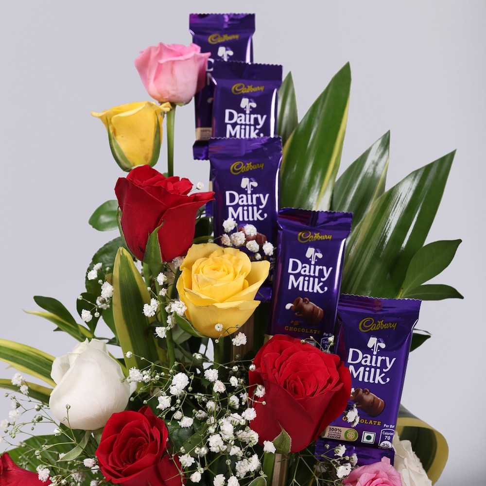 Mixed Roses Arrangement