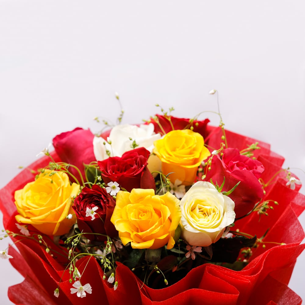 8 Mixed Roses Bouquet