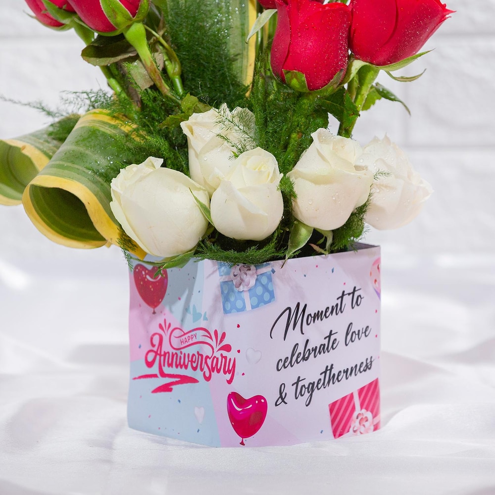 Heartfelt Roses Wishes Floral Arrangement