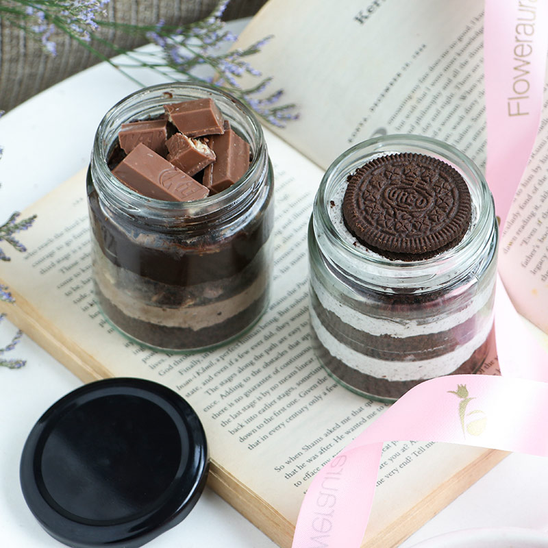 Kit and Oreo Jar Cake Combo