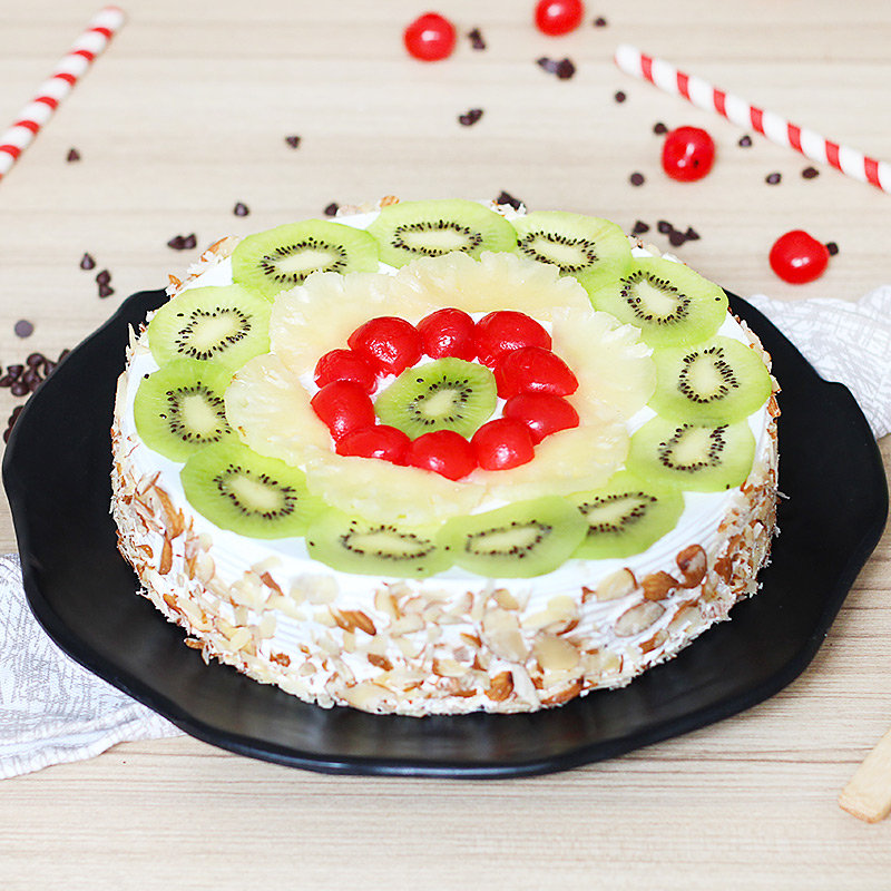 Fresh Fruit Cake