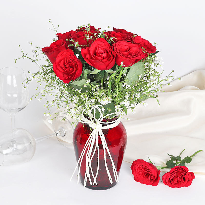 Red Rose Vase