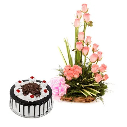 Pink Roses N Chocolate Treat