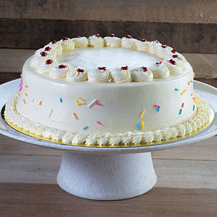 Vanilla Love Designer Cake