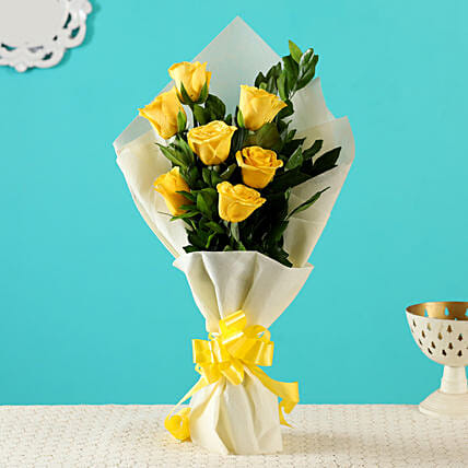 Serene 7 Yellow Roses Bunch