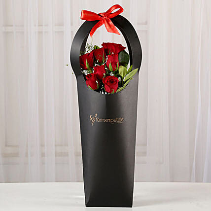 Ravishing 7 Red Roses