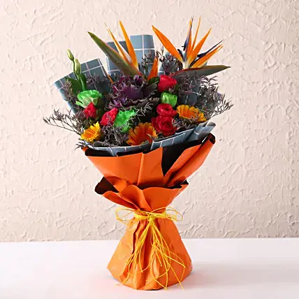 Delightful Mixed Flowers Bouquet