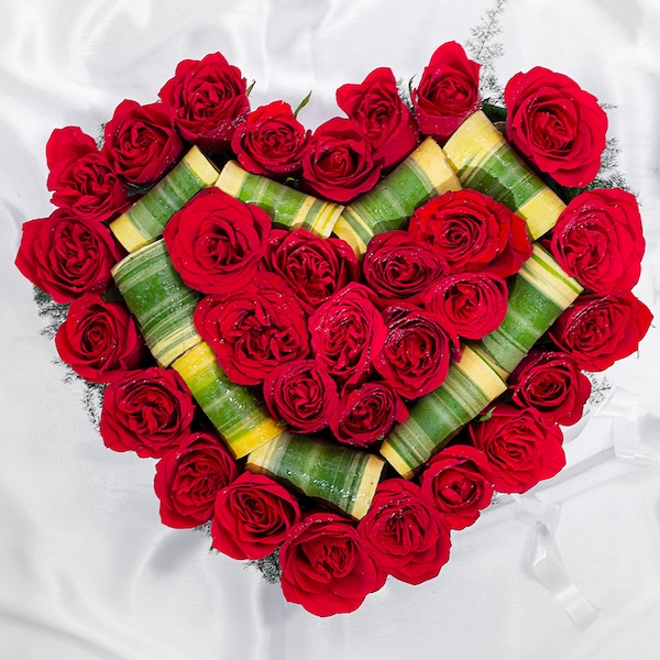Charming Heart Red Rose Arrangement